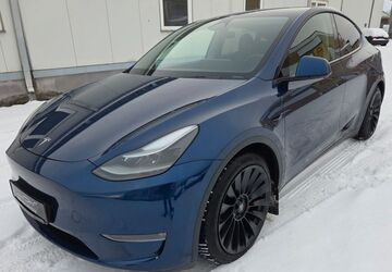 Tesla Model Y 50.000 km 41.990 &euro; Braunschweig 38112