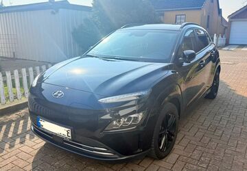 Hyundai KONA Elektro 48.250 km 17.400 &euro; Salzgitter 38239