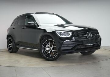 Mercedes-Benz GLC 300 90.000 km 38.490 &euro; Braunschweig 38110