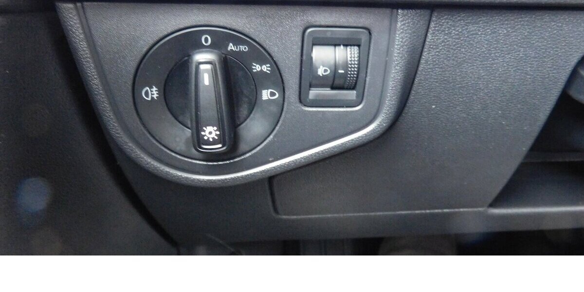 VW Polo 1.0 Life MPI BMT 4Trg Klima Navi LED 26.500 km 15.690 &euro; Vordorf 38533