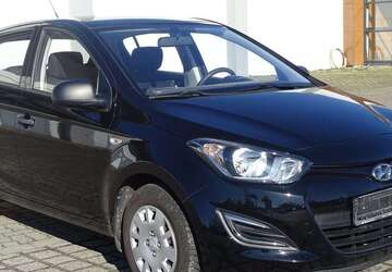 Hyundai i20 89.000 km 5.990 &euro; Salzgitter 38226
