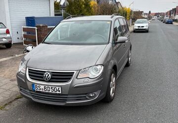 VW Touran 169.979 km 4.100 &euro; Braunschweig 38116