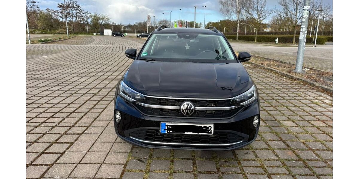 VW Taigo 16.900 km 23.200 &euro; Wolfsburg 38448