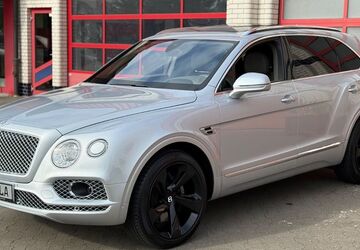 Bentley Bentayga 62.400 km 119.900 &euro; Braunschweig 38112