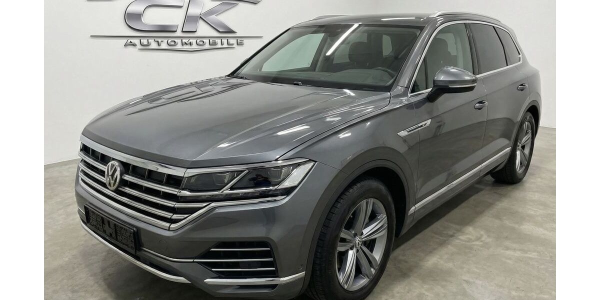 VW Touareg 99.555 km 33.990 &euro; Braunschweig 38106