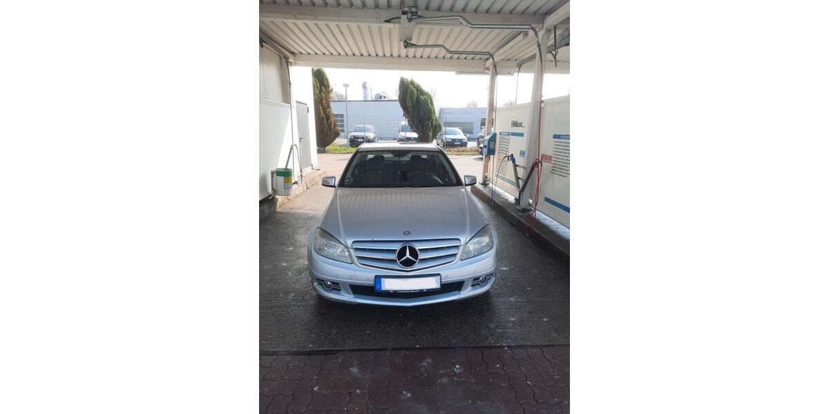 Mercedes-Benz C 200 228.000 km 8.499 &euro; salzgitter 38226