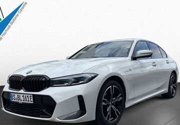 BMW 320 18.991 km 43.990 &euro; Braunschweig 38112