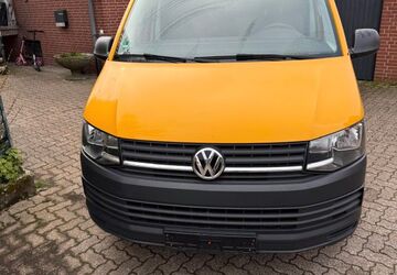 VW T6 Transporter 201.000 km 10.900 &euro; Braunschweig 38120