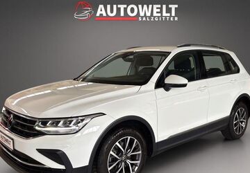 VW Tiguan 63.000 km 20.900 &euro; Salzgitter 38229