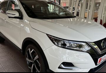 Nissan Qashqai 40.261 km 23.450 &euro; Braunschweig 38112