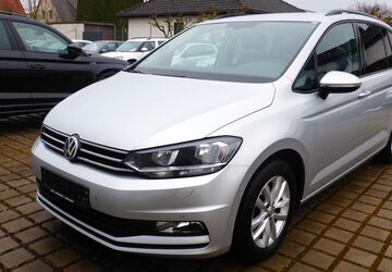 VW Touran 127.500 km 16.890 &euro; Wolfenbüttel 38304