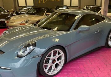 Porsche 992 6.001 km 389.900 &euro; Braunschweig 38114