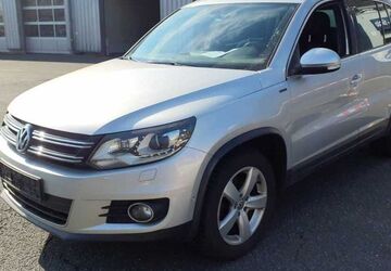 VW Tiguan 173.618 km 13.990 &euro; Braunschweig 38112