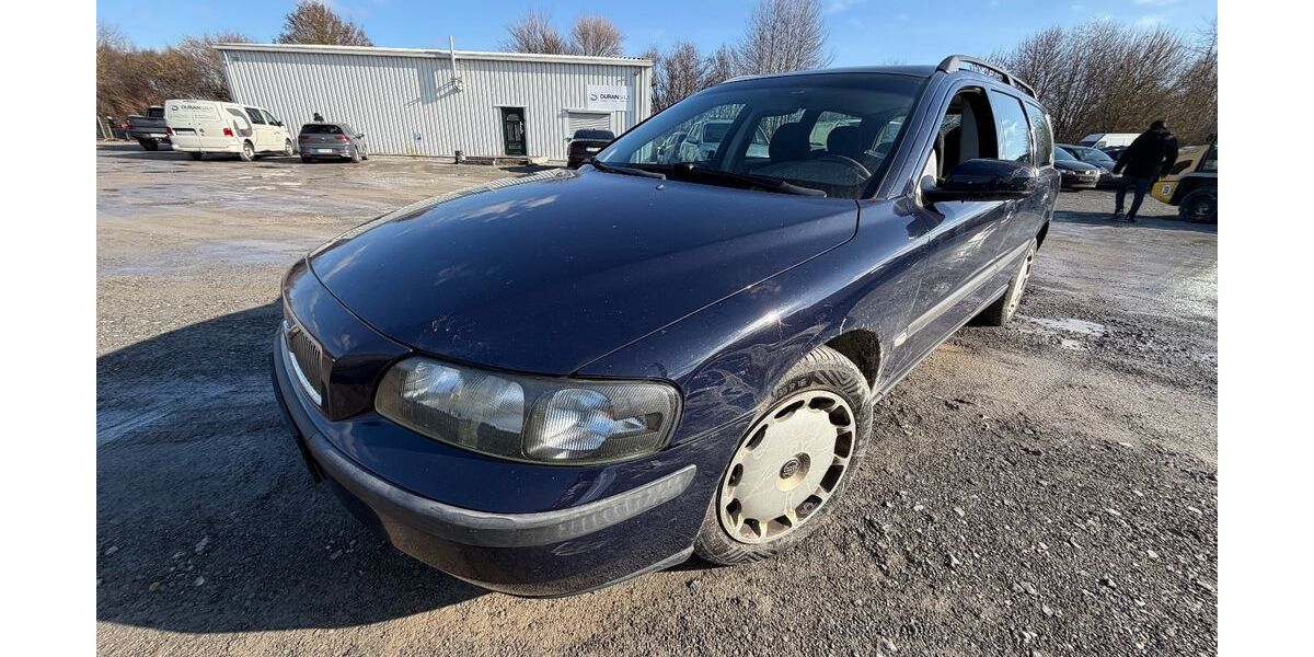 Volvo V70 406.000 km 2.490 &euro; Salzgitter 38229