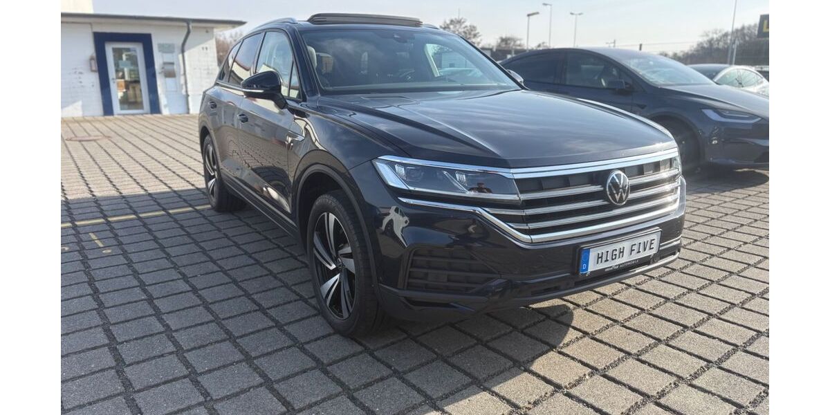 VW Touareg 159.590 km 36.800 &euro; Braunschweig 38112