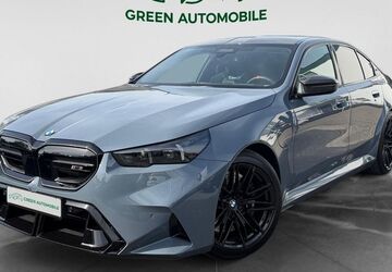 BMW M5 8.000 km 122.890 &euro; Braunschweig 38110
