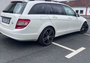 Mercedes-Benz C 200 311.300 km 4.799 &euro; Salzgitter 38226