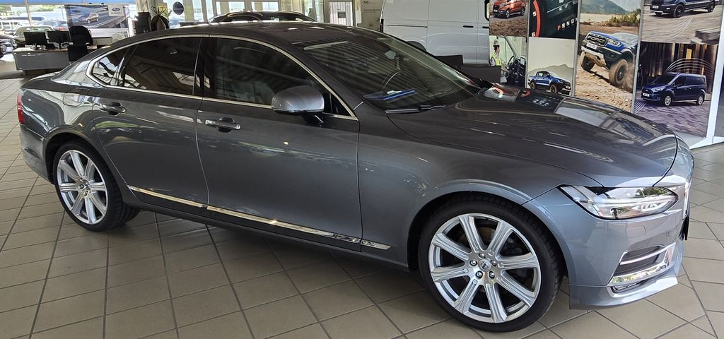Volvo S90 112.000 km 26.700 &euro; Braunschweig 38100