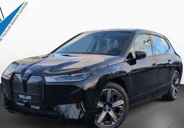 BMW iX 32.519 km 41.450 &euro; Salzgitter 38259