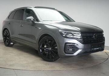 VW Touareg 99.000 km 50.490 &euro; Braunschweig 38110