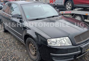 Skoda Superb 252.000 km 1.299 &euro; Braunschweig 38118