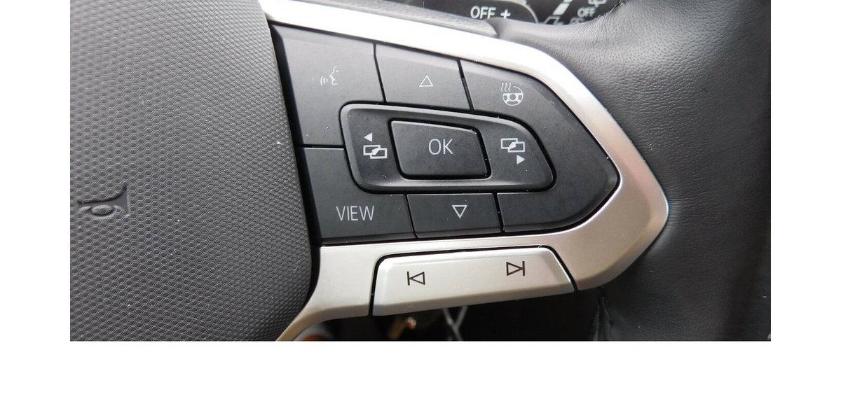 VW Tiguan Allspace 1.5 TSI Life 7 Sitze Navi DSG 30.500 km 28.990 &euro; Vordorf 38533