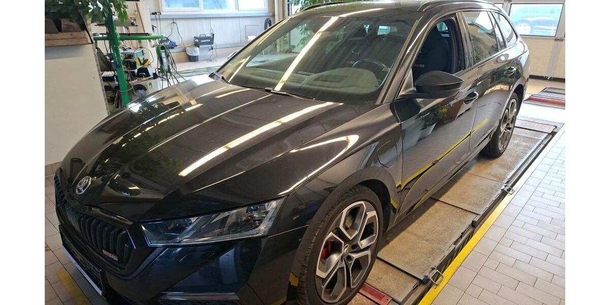 Skoda Octavia 132.421 km 19.990 &euro; Braunschweig 38122