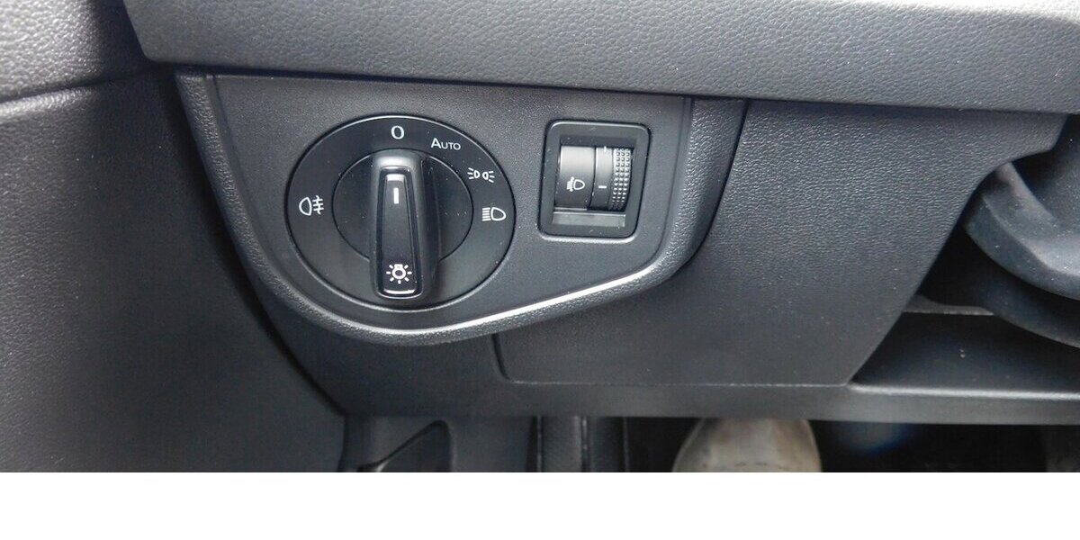 VW Polo 1.0 Life MPI BMT 4Trg Klima Navi LED 36.700 km 14.690 &euro; Vordorf 38533