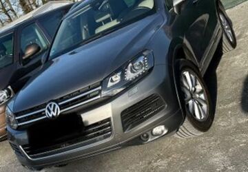 VW Touareg 270.600 km 13.700 &euro; Braunschweig 38114