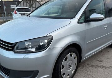 VW Touran 190.000 km 8.200 &euro; Lehre 38165