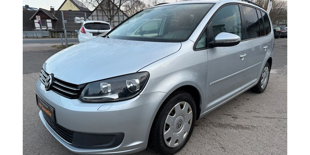 VW Touran 190.000 km 8.200 &euro; Lehre 38165