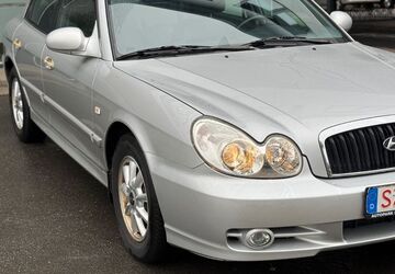 Hyundai SONATA 116.900 km 4.490 &euro; Salzgitter 38229