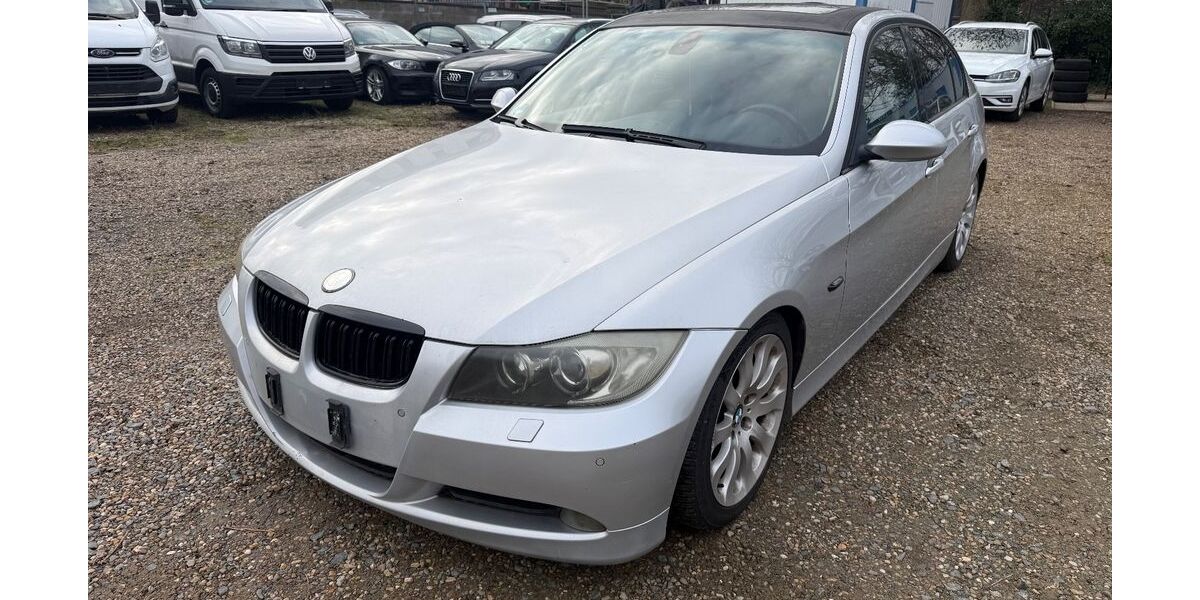 BMW 320 259.784 km 2.100 &euro; Rötgesbüttel 38531