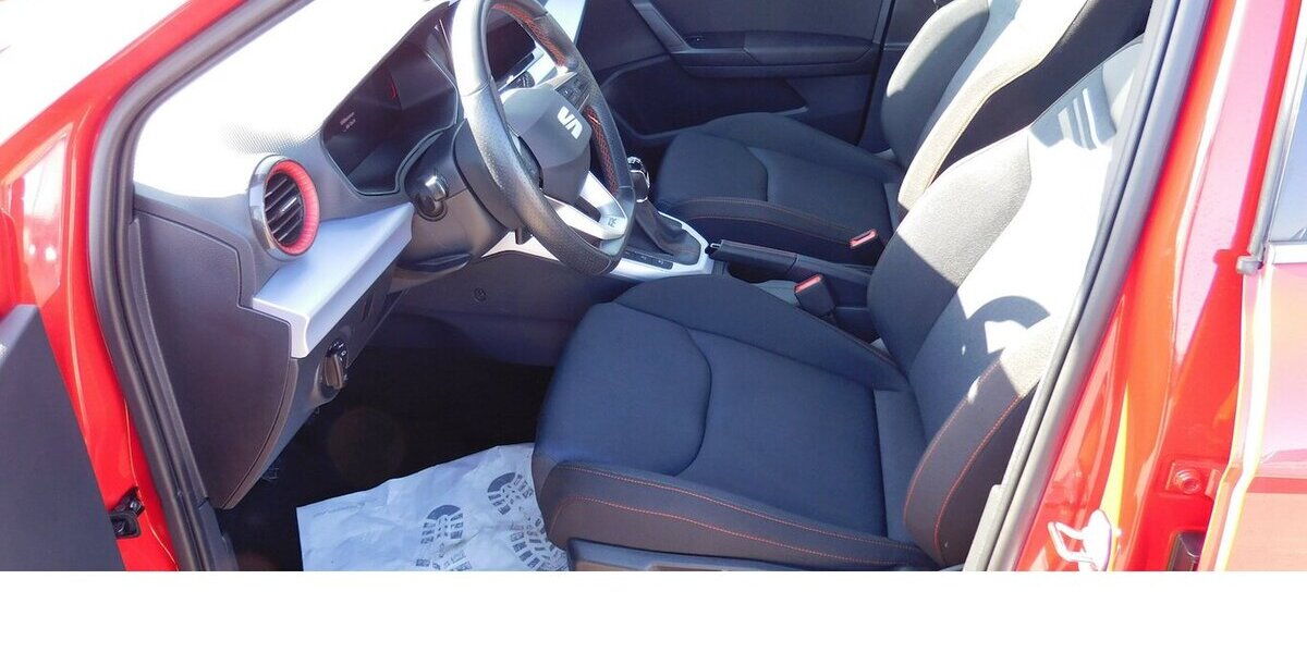 Seat Arona 1.0 FR-Line TSI BMT Navi Klima Alu 20.400 km 17.990 &euro; Vordorf 38533