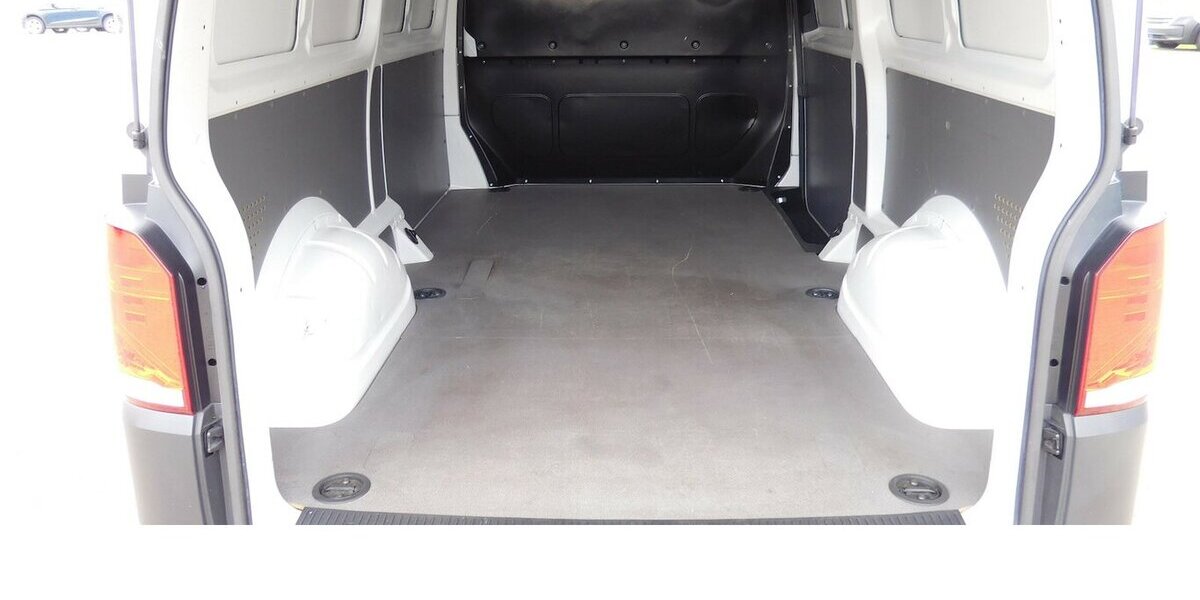 VW T6.1 Transporter 1 Abt e- Lang 4-Gang Automatic 3.900 km 16.990 &euro; Vordorf 38533