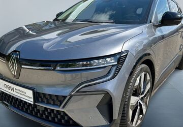 Renault Megane E-TECH 34.788 km 25.690 &euro; Braunschweig 38124