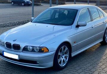 BMW 520 342.000 km 2.500 &euro; Braunschweig 38118