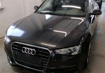 Audi A5 143.000 km 15.990 &euro; Peine 31228