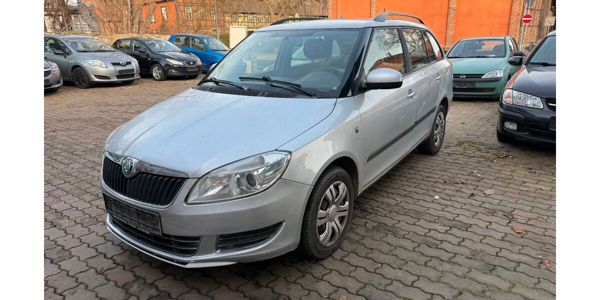 Skoda Fabia 319.000 km 2.250 &euro; Wolfenbüttel (Halchter) 38304