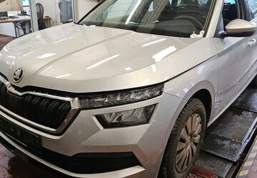 Skoda Kamiq 107.400 km 13.990 &euro; Peine 31228