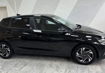 Hyundai i20 30.589 km 14.990 &euro; Liebenburg 38704