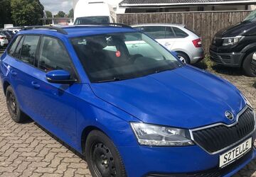 Skoda Fabia 99.227 km 8.999 &euro; Braunschweig 38110