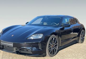 Porsche Taycan 6.000 km 107.860 &euro; Braunschweig 38114