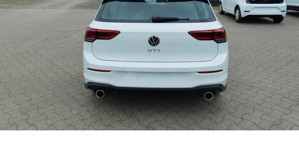 VW Golf GTI Golf 2.0 VIII TSI Performance 4Trg Navi 29.900 km 23.990 &euro; Vordorf 38533