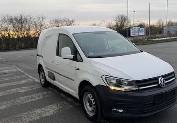 VW Caddy 87.900 km 9.900 &euro; Schellerten 31174