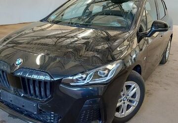 BMW 218 Active Tourer 12.347 km 31.330 &euro; Salzgitter 38228