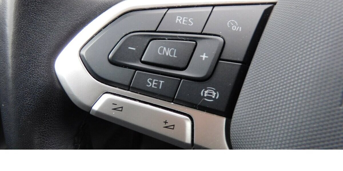 VW Polo 1.0 Life MPI BMT 4Trg Klima Navi LED 36.700 km 14.690 &euro; Vordorf 38533