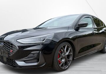 Ford Focus 9.828 km 34.990 &euro; Vechelde 38159