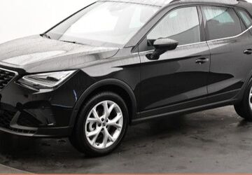 Seat Arona 6.980 km 24.590 &euro; Wolfsburg 38440