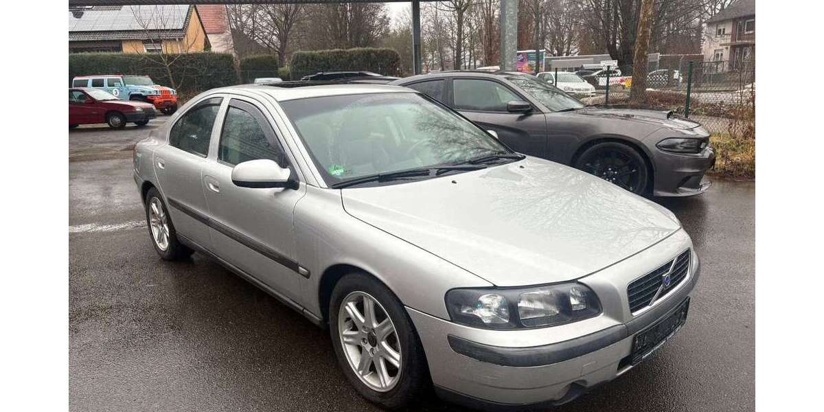 Volvo S60 200.000 km 3.999 &euro; Königslutter 38154